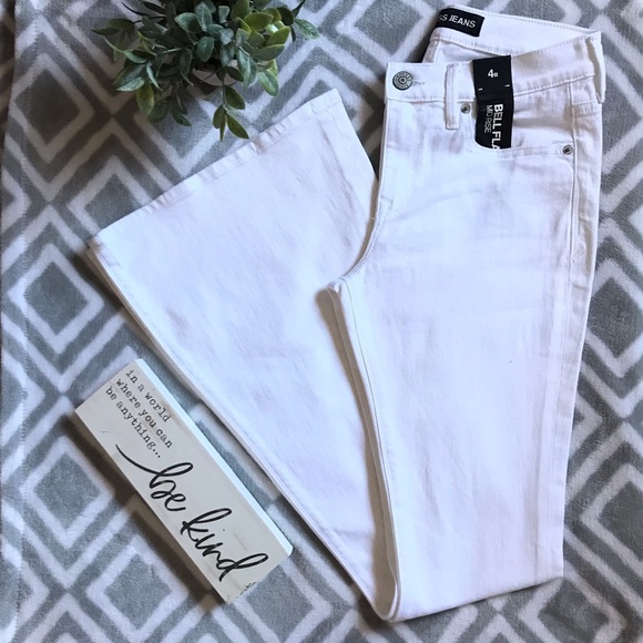 Express Denim - LAST PAIR! 🌴NWT Express Bell Flare midrise jean.